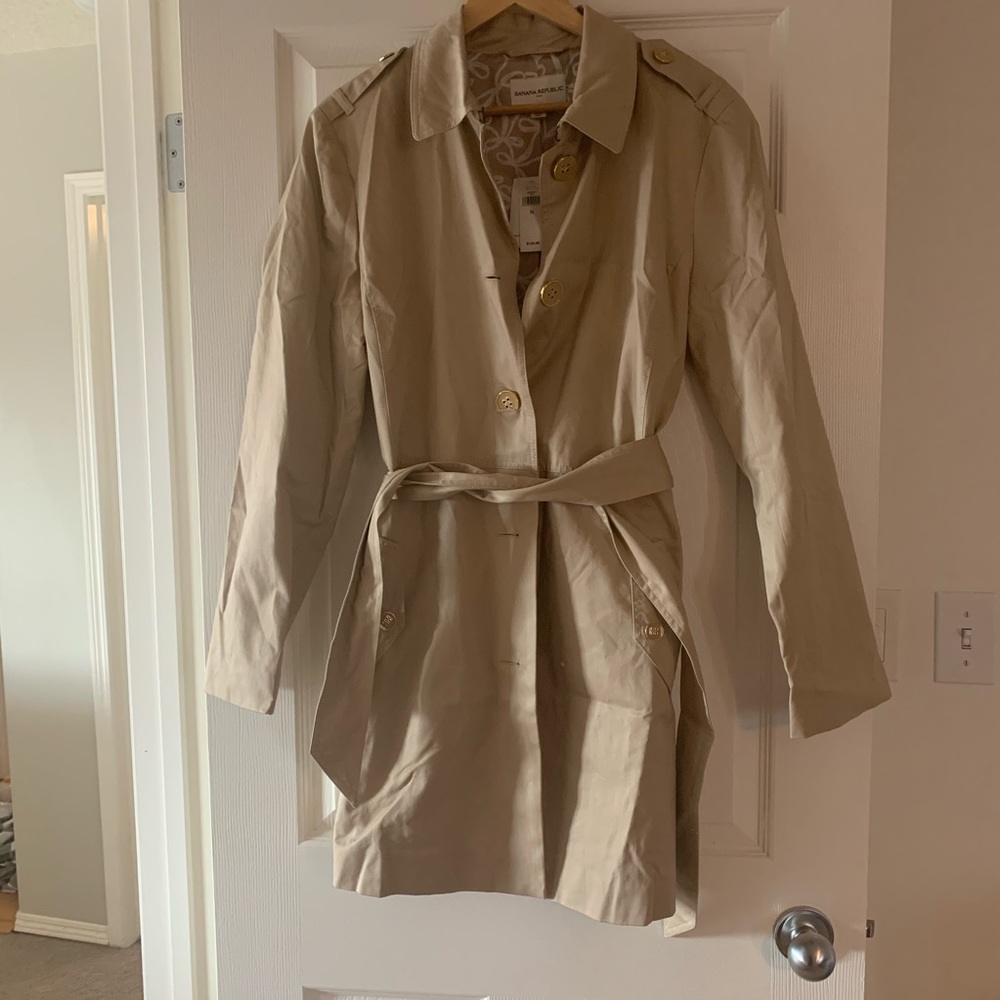 Banana Republic Classic Trench NWT